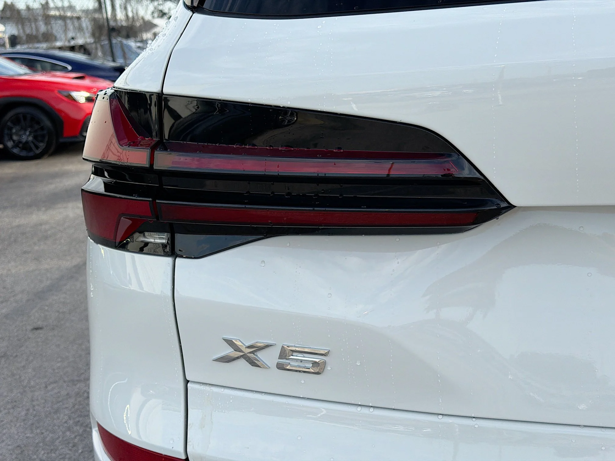 New 2026 Alpine White BMW xDrive50e image 10