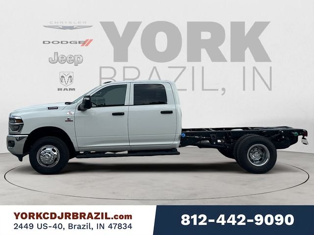 New 2026 Bright White Clear-Coat Exterior Paint RAM Tradesman image 2