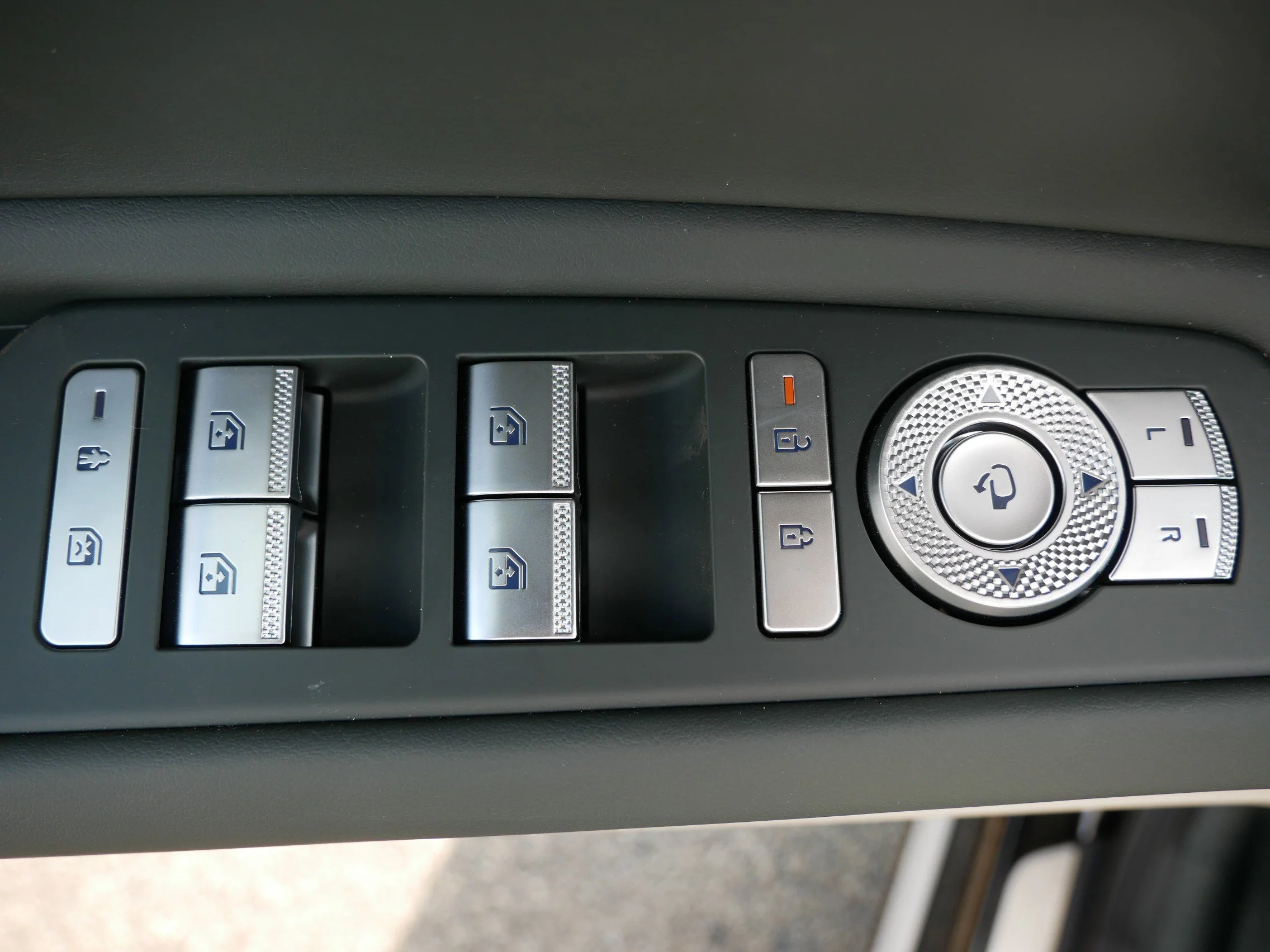 2025 GENESIS GV80 Coupe E-SC - Photo 8