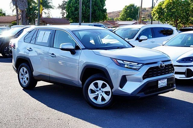 Used 2025 Silver Toyota LE image 2