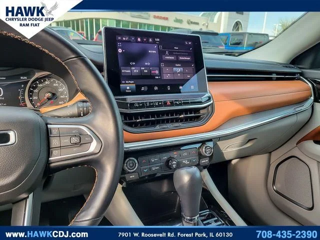 Used 2022 White Jeep Limited image 22
