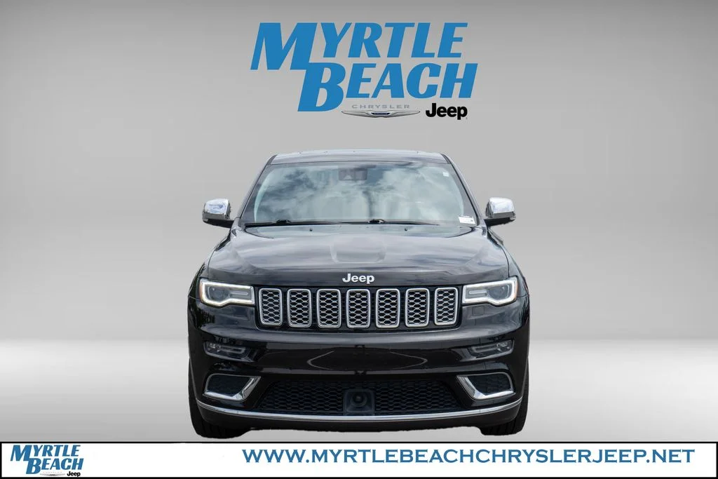 Used 2020 Diamond Black Jeep Summit image 9