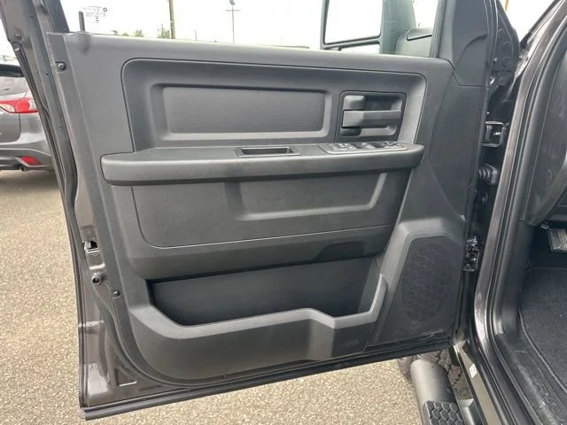New 2026 Granite Crystal Metallic Clear-Coat Exterior Paint RAM Black Express image 14