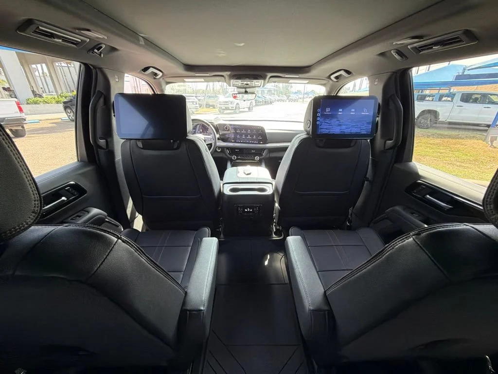 New 2026 Lakeshore Blue Metallic Chevrolet High Country image 21