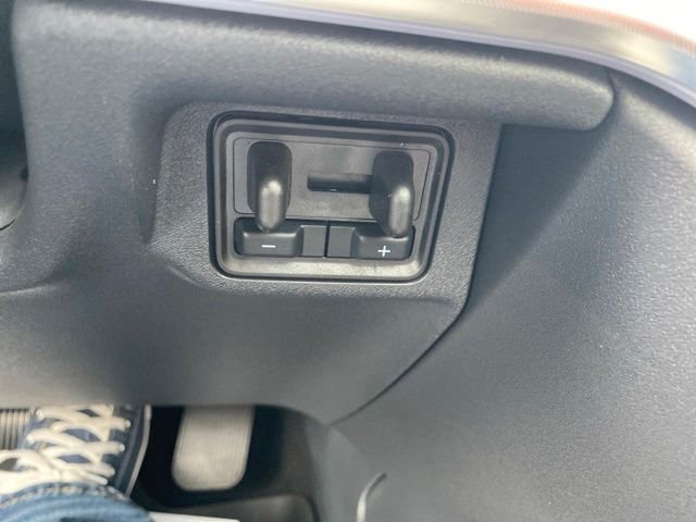 Used 2025 Stone Blue Metallic Ford Platinum image 32