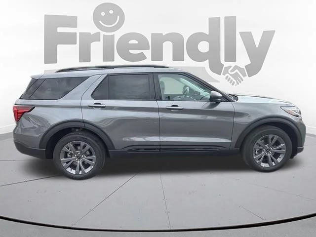 Used 2026 Gray Ford Active image 9