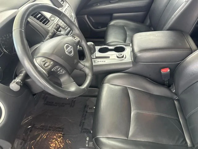 Used 2017 Gray Nissan SL image 20