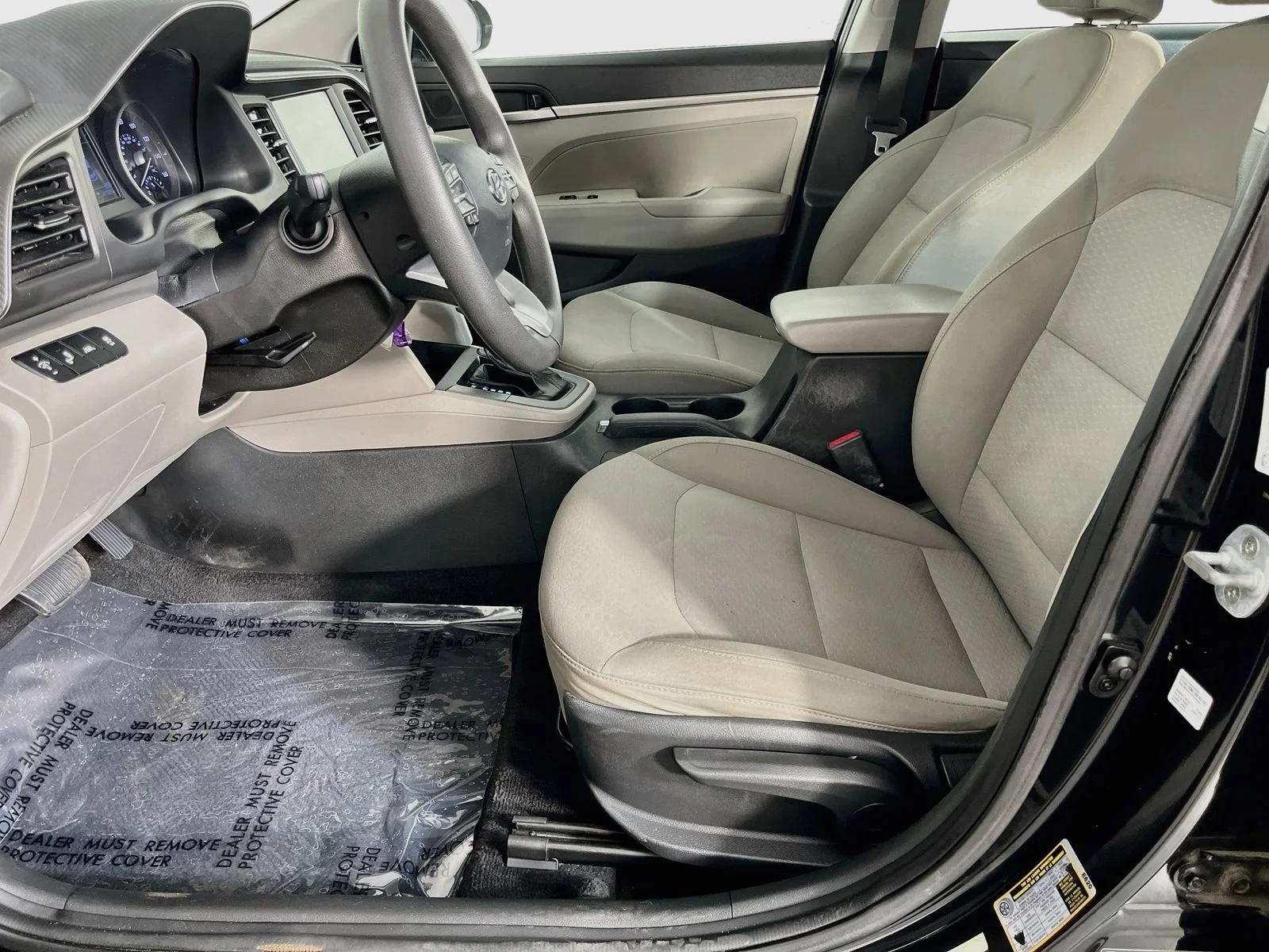 Used 2020 Black Hyundai SEL image 25