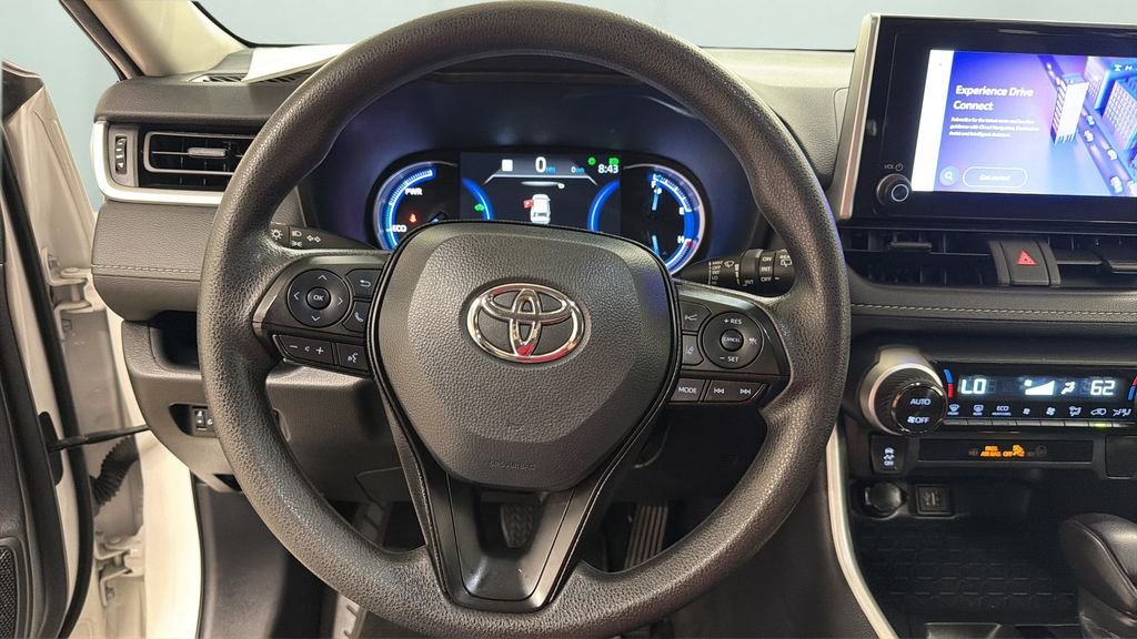 Used 2025 White Toyota XLE image 12