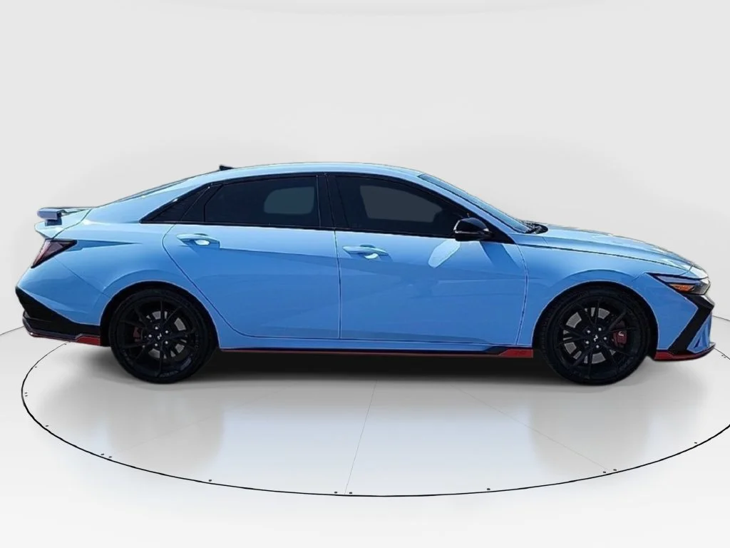 Used 2025 Blue Hyundai Base image 4