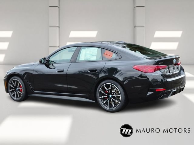 Used 2026 Black BMW M440i xDrive image 5