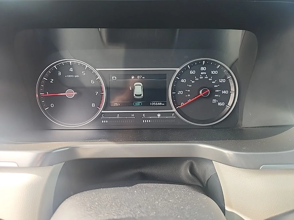 Used 2021 Silver Kia SX image 21
