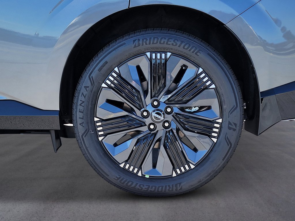 New 2026 Gun Metallic Nissan Platinum image 13