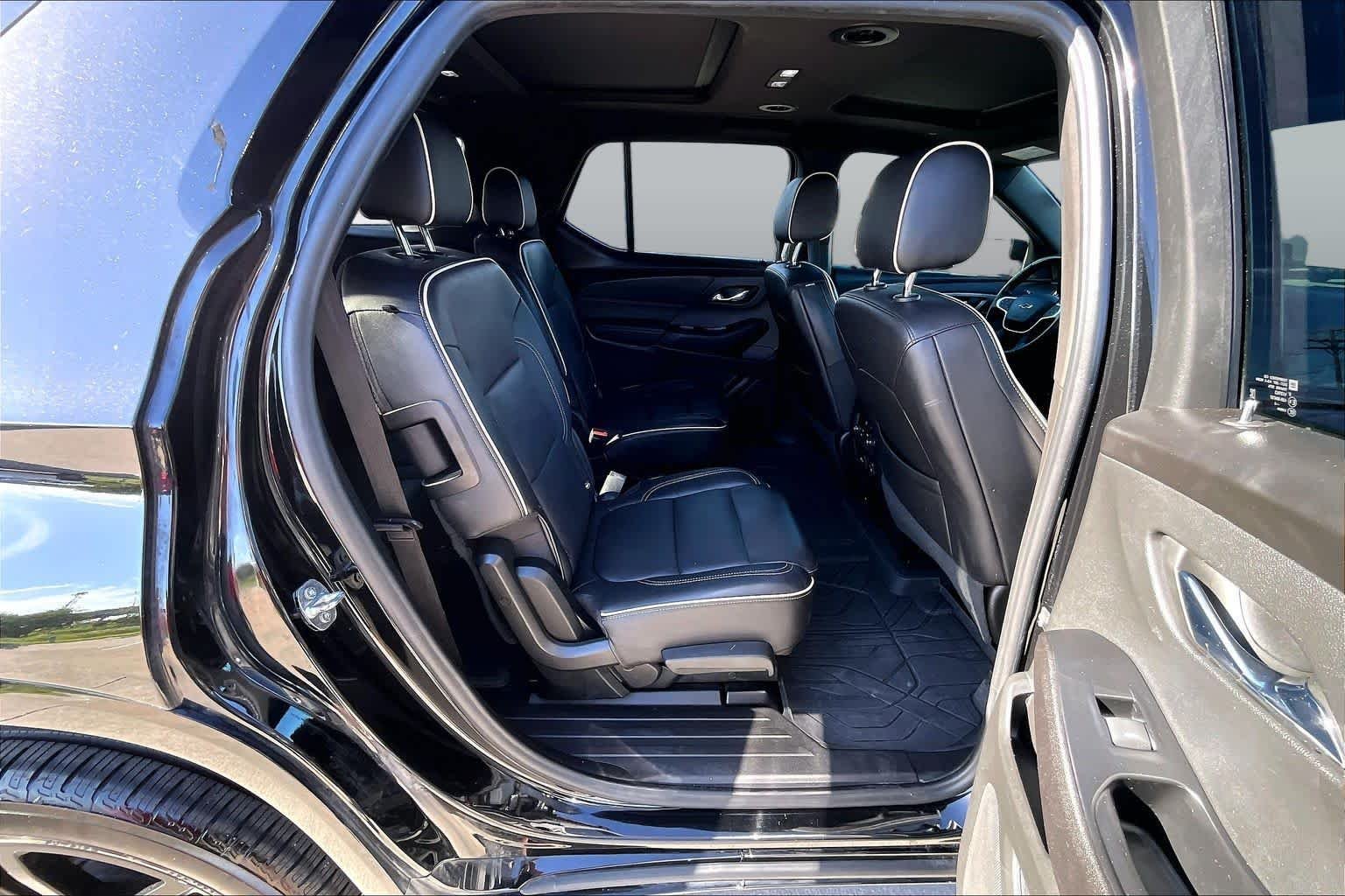 2023 Chevrolet Traverse Premier - Photo 19