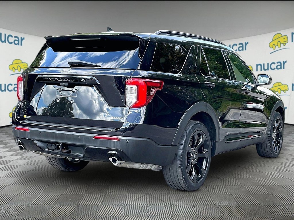Used 2023 Black Ford XL image 6