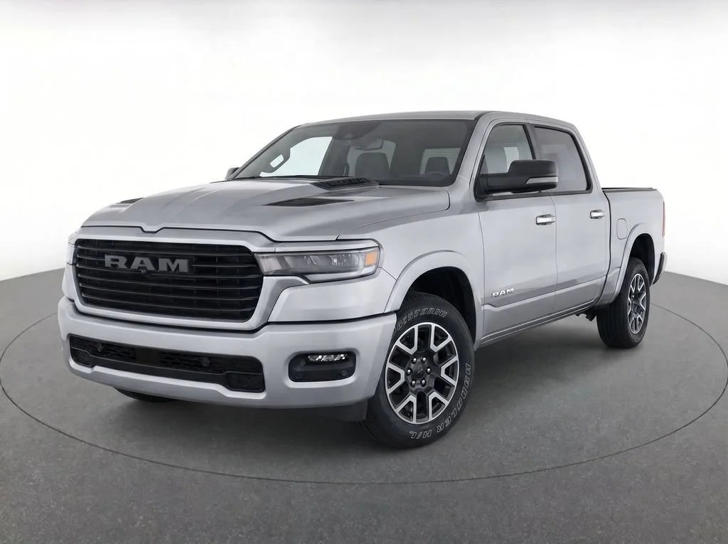 2025 RAM 1500 Laramie 4x4 Crew Cab 5'7's photo
