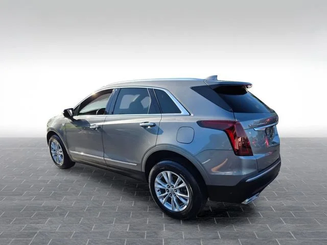 Used 2021 SATIN STEEL METALLIC Cadillac FWD Luxury image 5