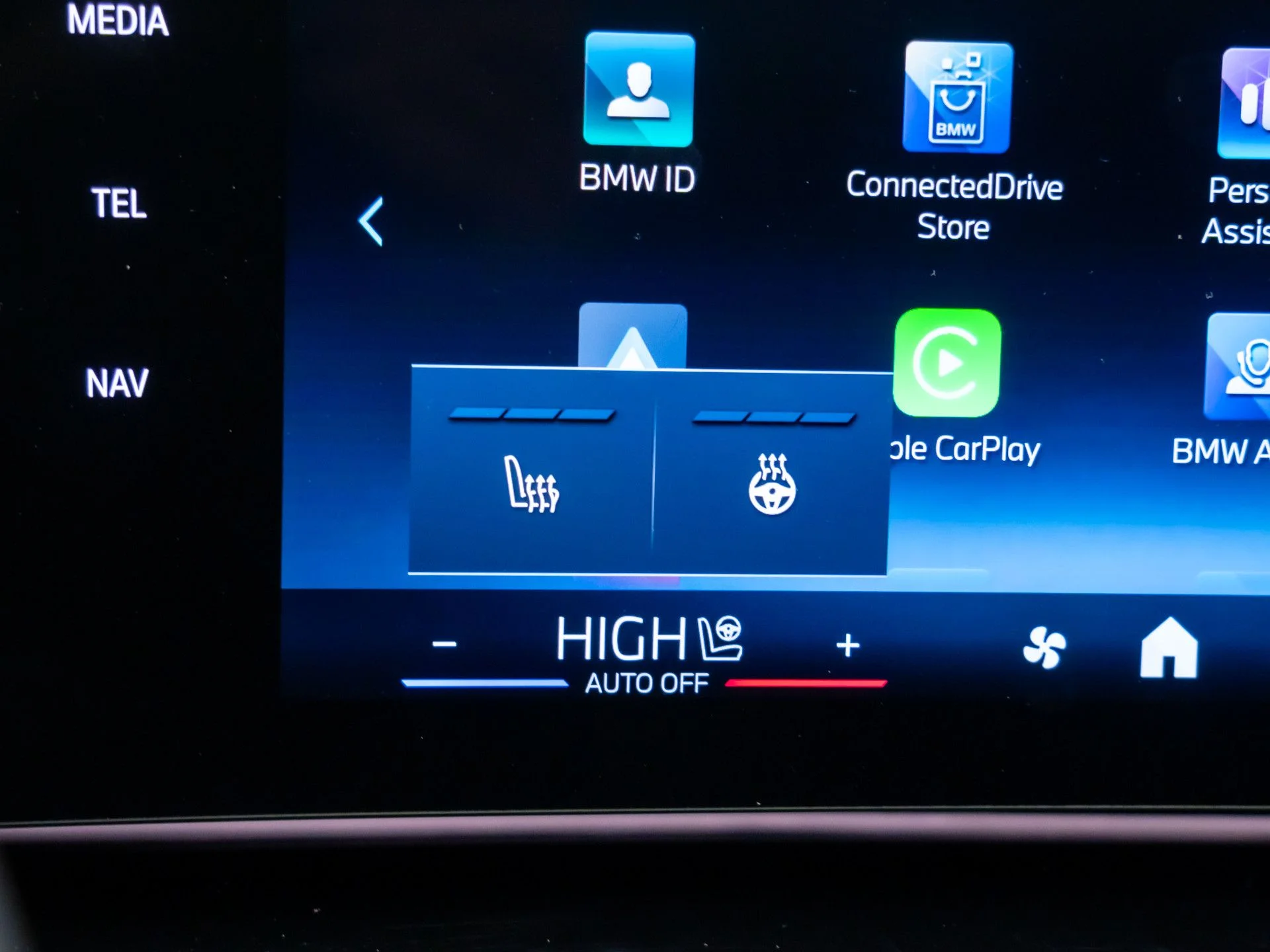 New 2026 White BMW xDrive28i image 29