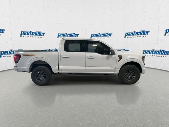Used 2025 White Metallic Ford Tremor image 12