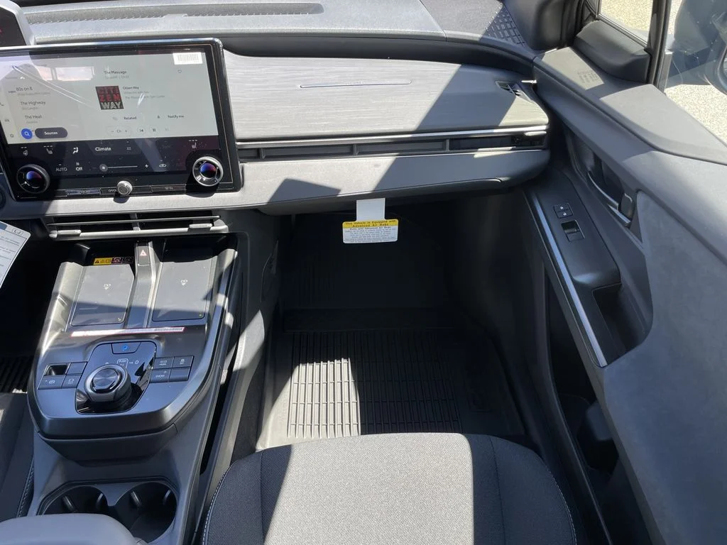 New 2026 Midnight Black Metallic Toyota SE image 11