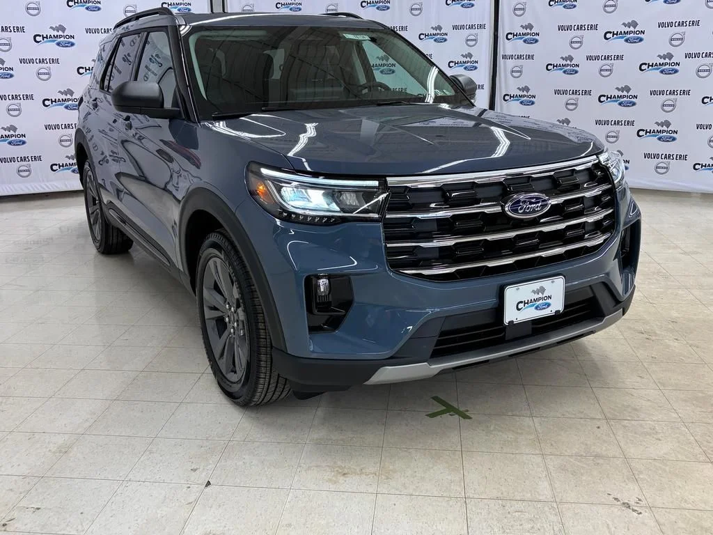 2026 Ford Explorer Active 4WD's photo