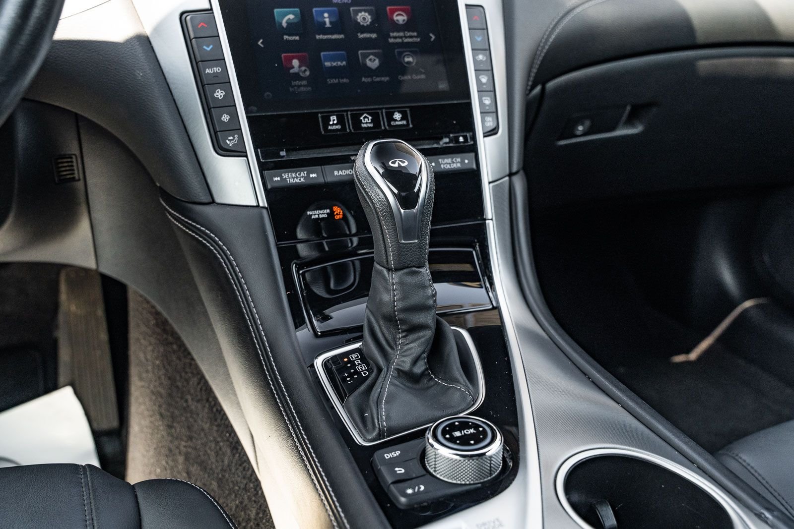 2019 INFINITI Q60 Coupe 24