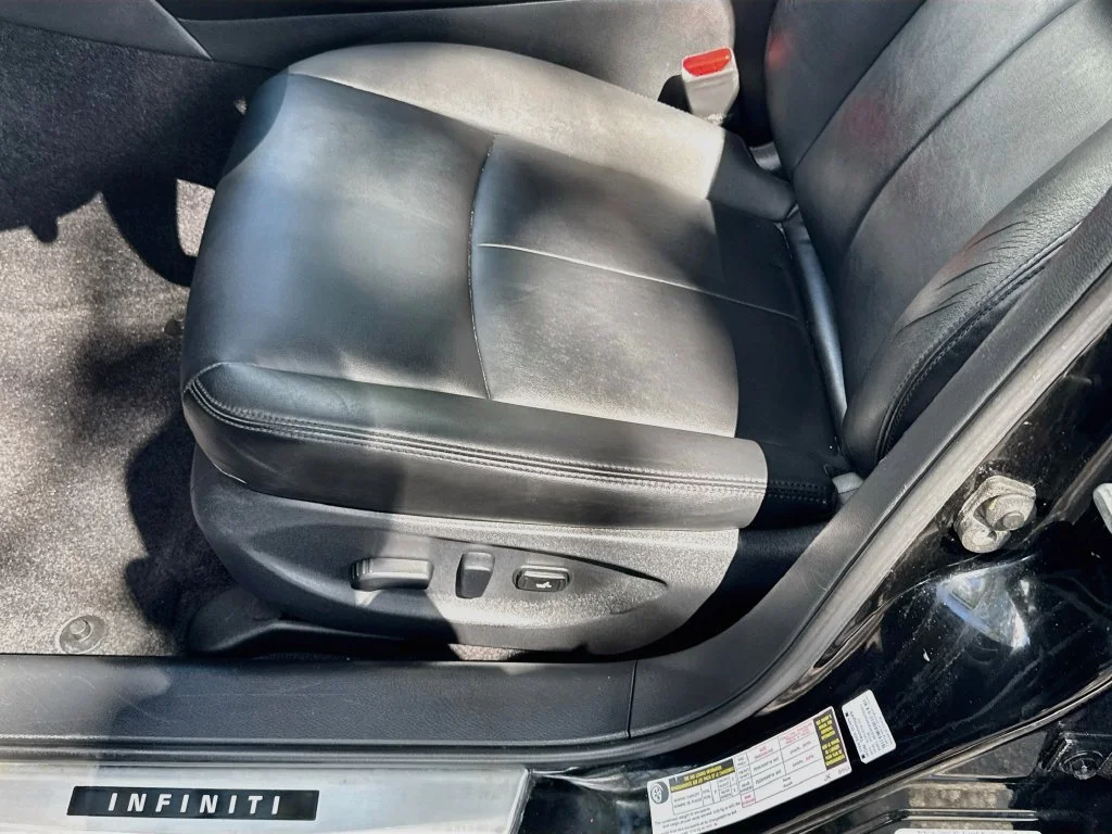 Used 2019 Black INFINITI 3.0t LUXE image 19