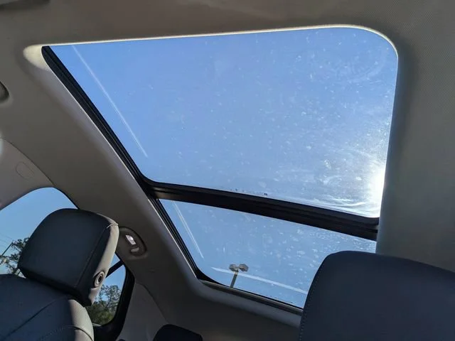 New 2026 Summit White Buick Preferred image 22
