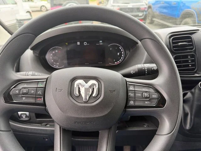 Used 2025 White Ram Base image 21