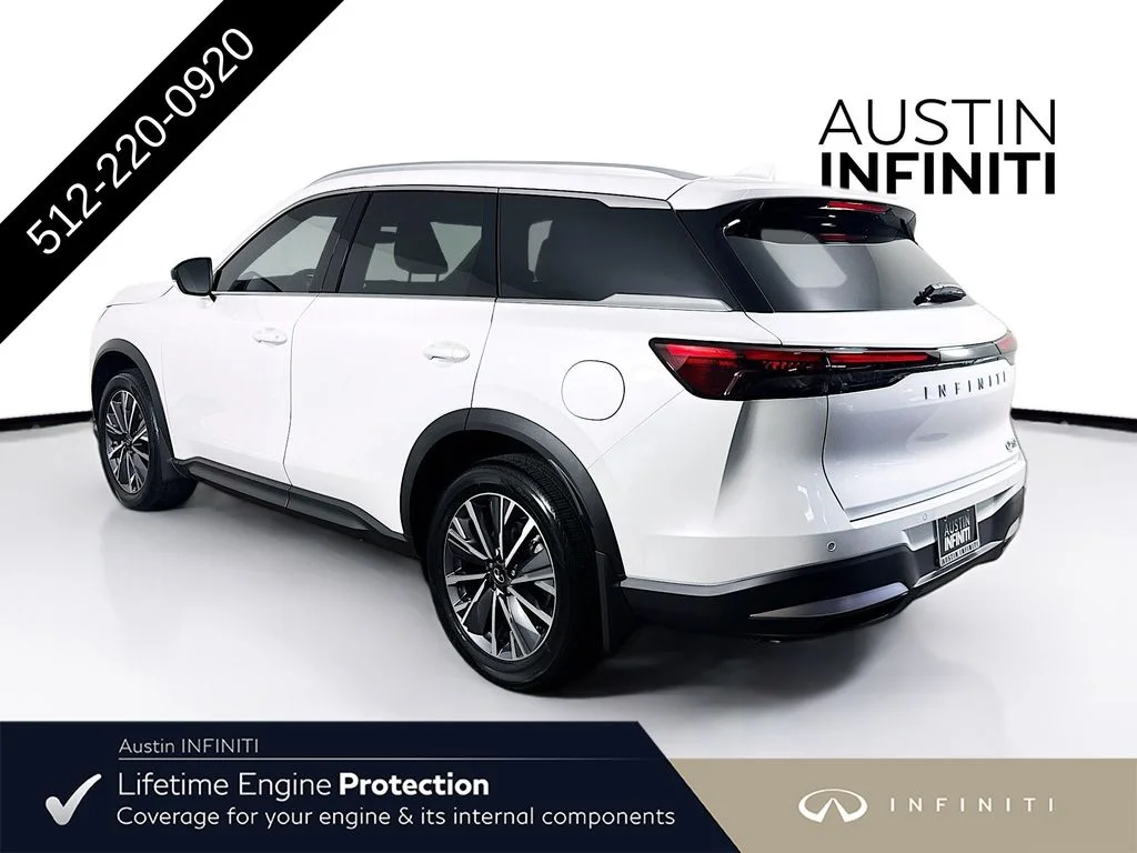 New 2027 RADIANT WHITE INFINITI LUXE image 7