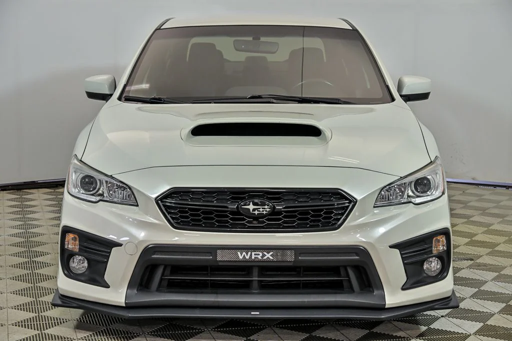 Used 2018 White Subaru Premium image 3