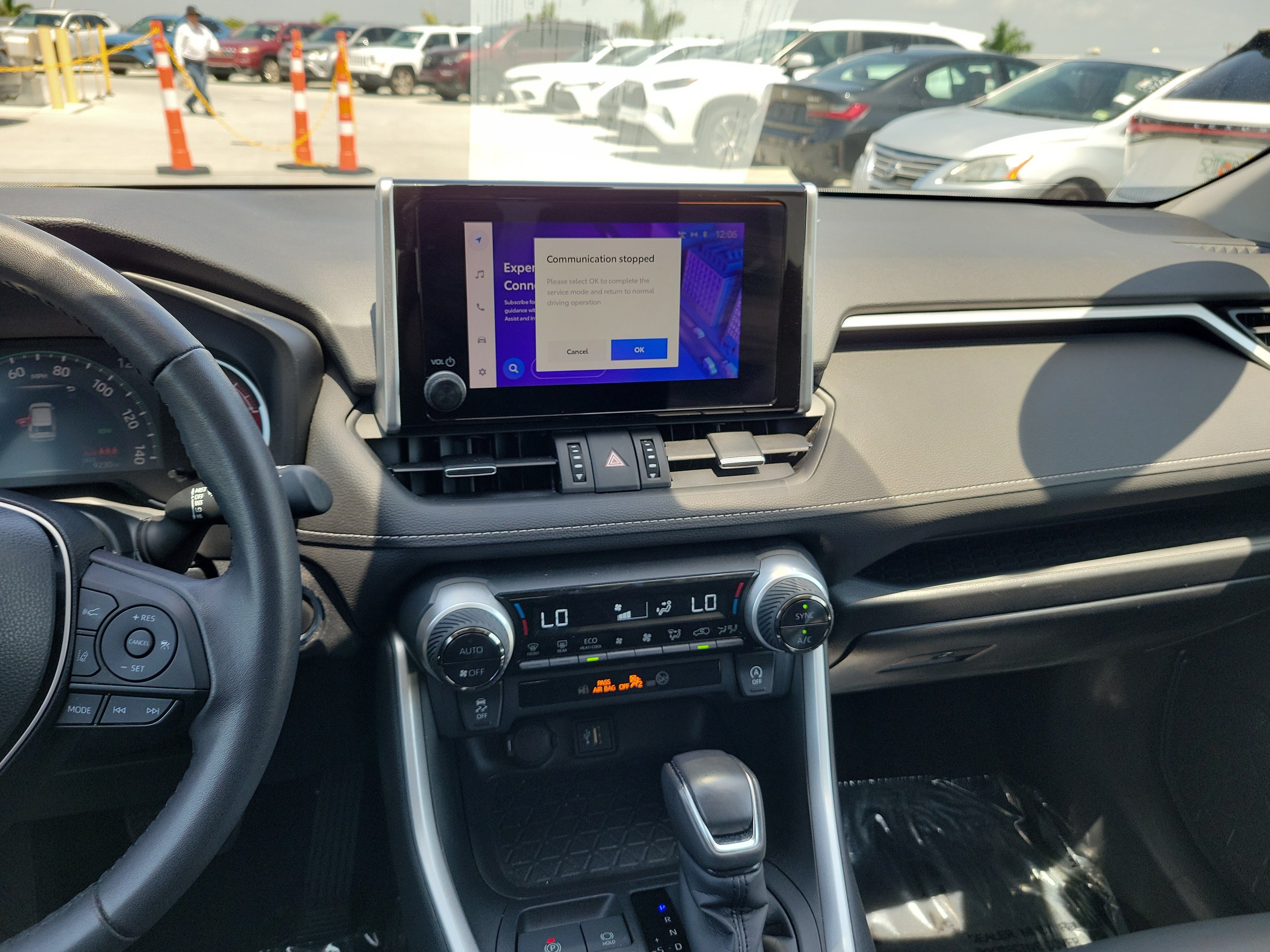 Certified Used 2023 Pearl Toyota XLE Premium image 18