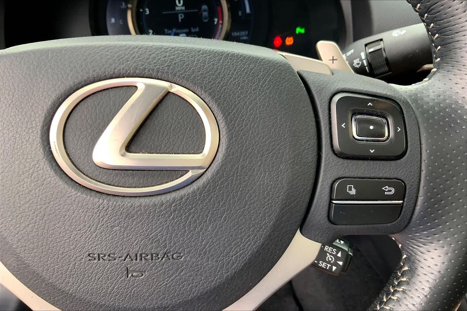 Used 2015 Obsidian Lexus  image 25