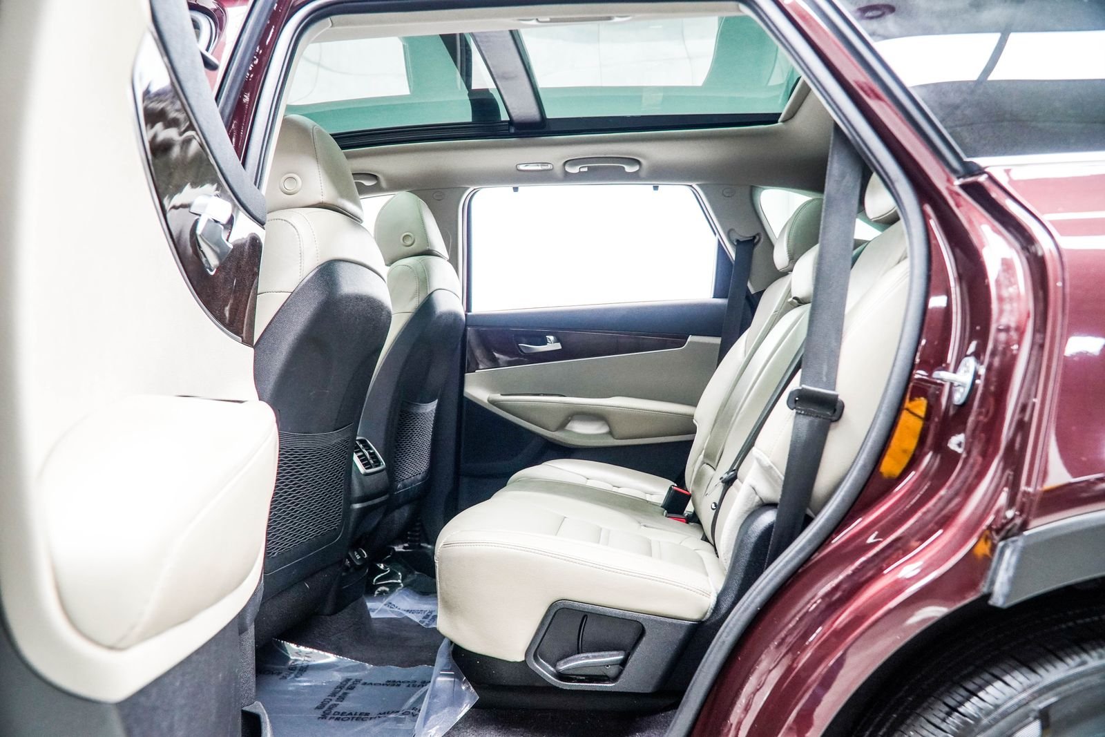 Used 2018 Purple Kia EX image 38