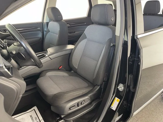 Used 2020 Black Buick Preferred image 33