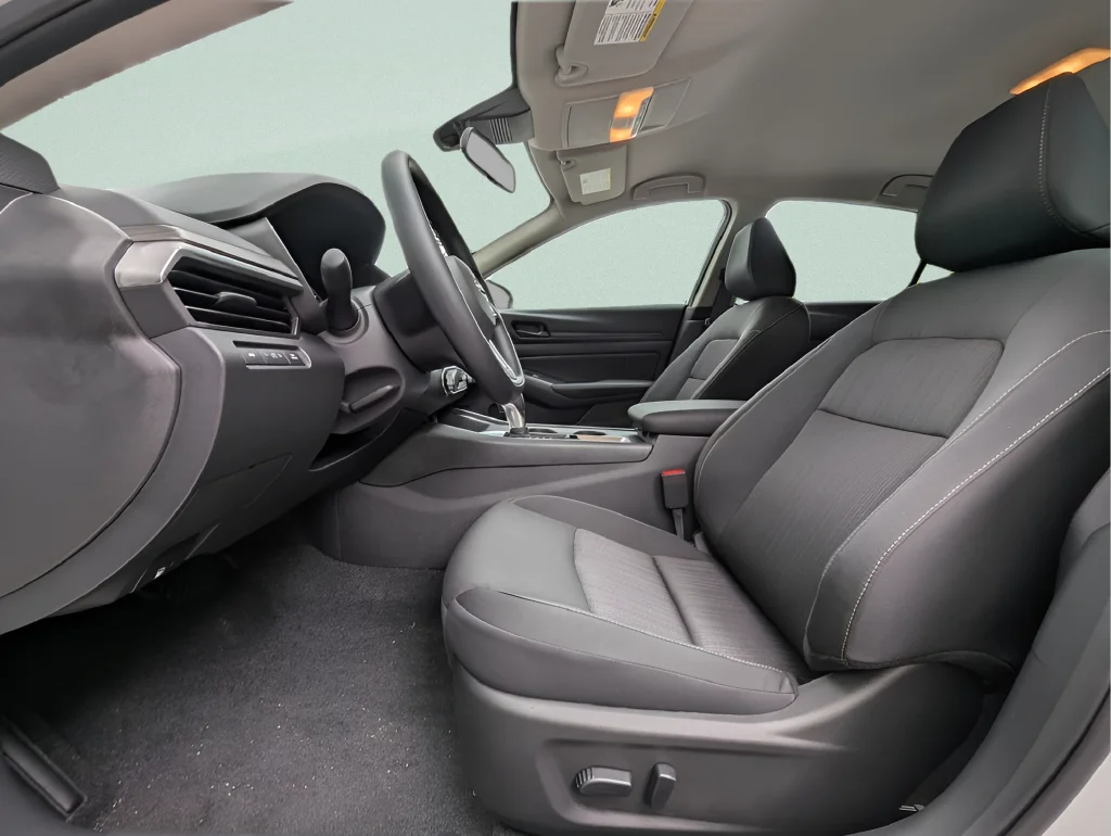 New 2026 White Nissan 2.5 SV image 10
