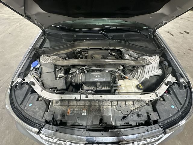 Used 2020 Silver Metallic Ford Limited image 22