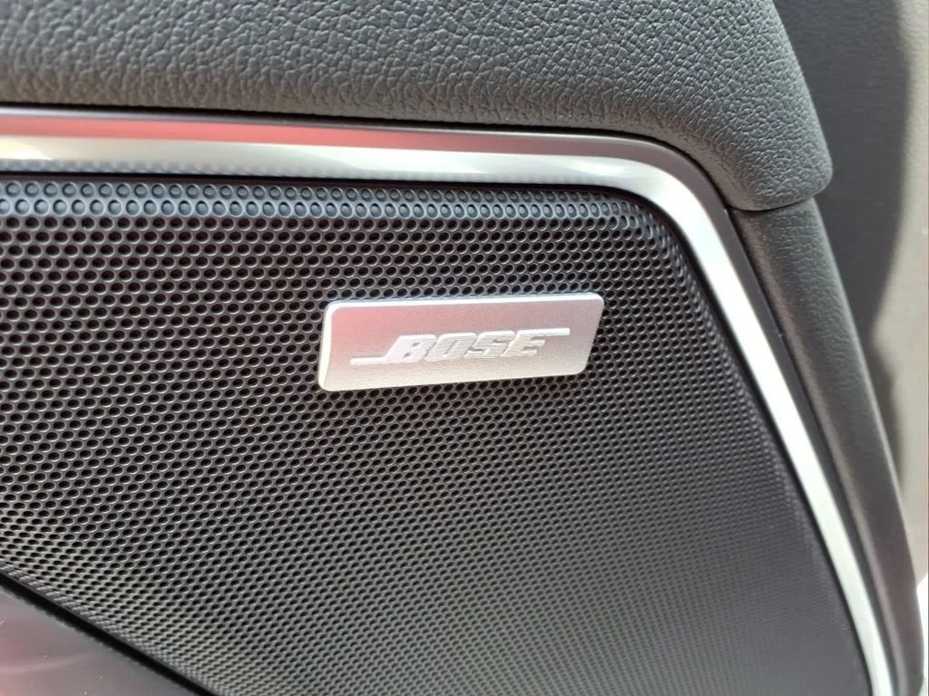 New 2026 Summit White Chevrolet RST image 19