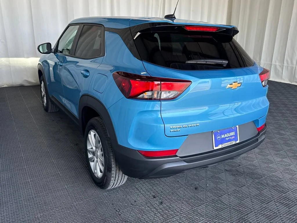 New 2026 Marina Blue Metallic Chevrolet LS image 5