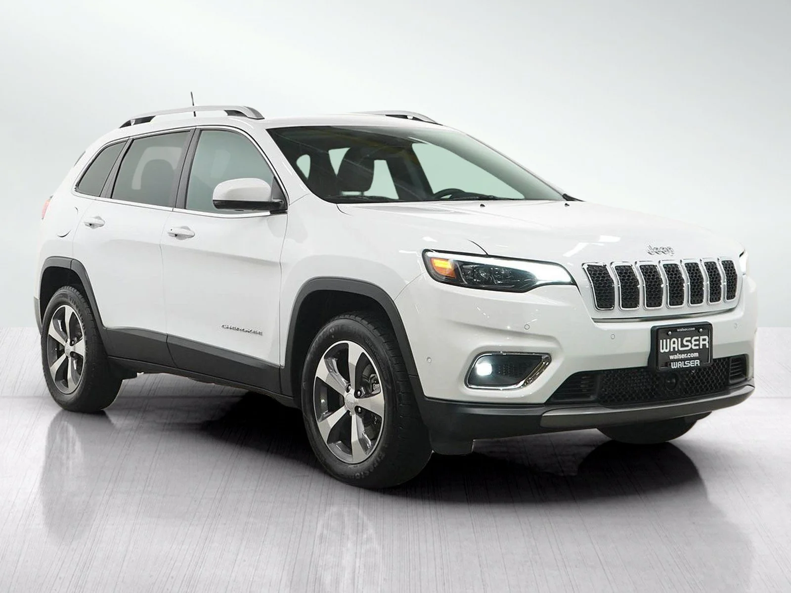 Used 2019 Bright White Clearcoat Jeep Limited image 7