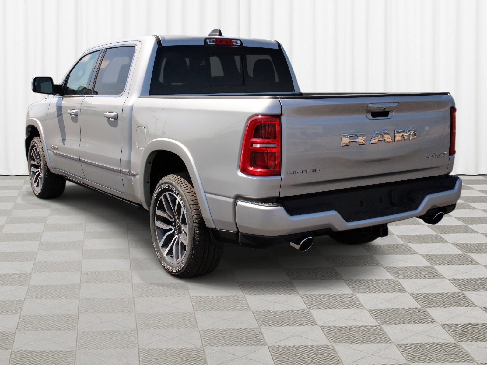 New 2026 Silver Zynith Exterior Paint RAM Limited image 36