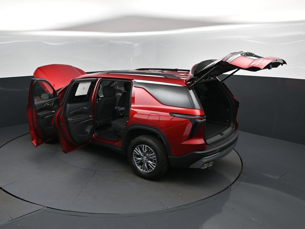 2027 Chevrolet Traverse LT - Photo 47