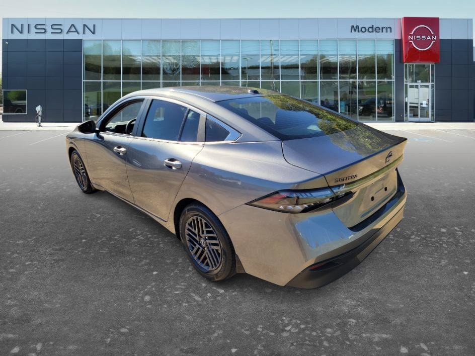 Certified Used 2026 Gun Metallic Nissan SV image 7