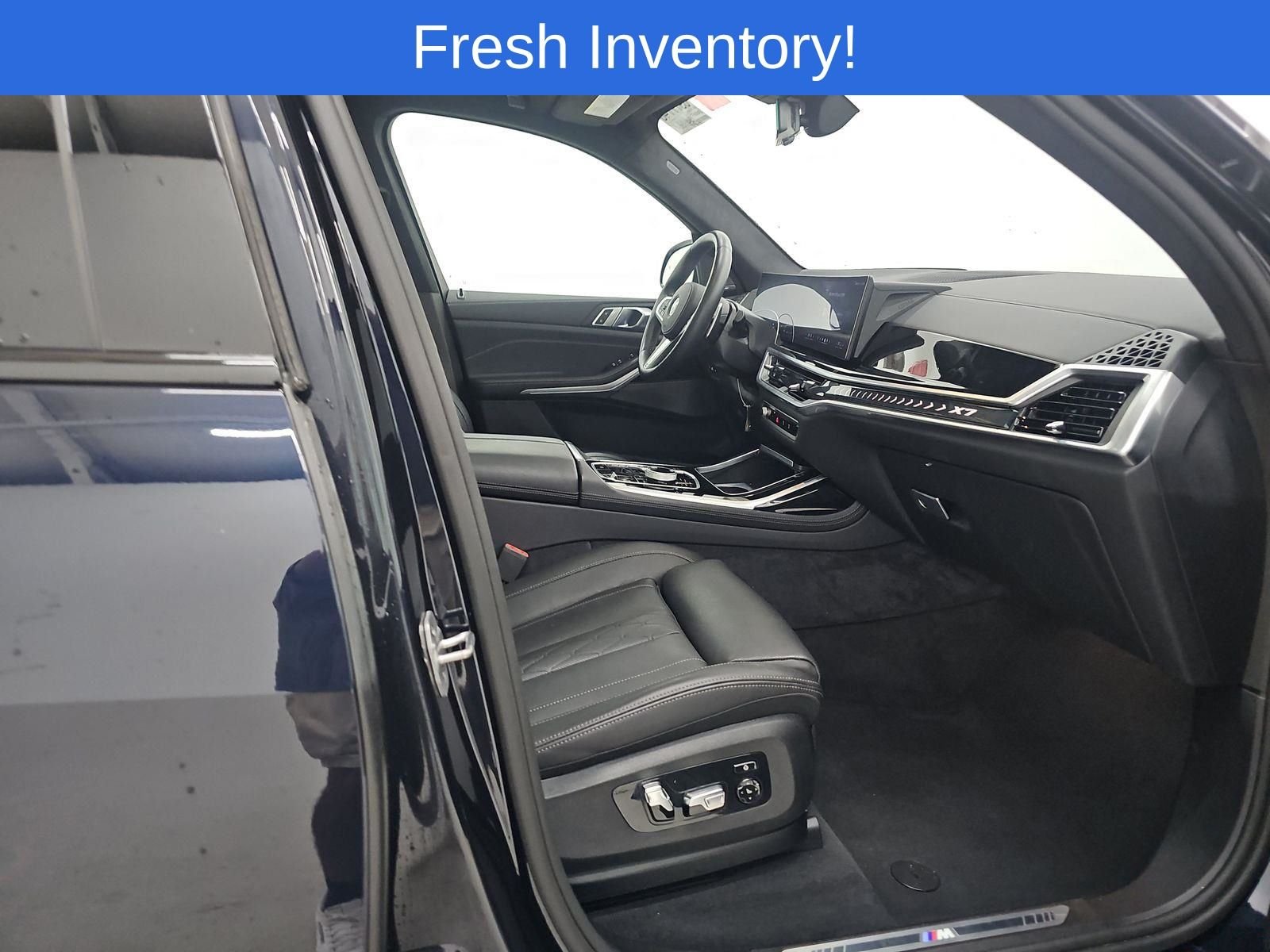 Certified Used 2026 Carbon Black Metallic BMW xDrive40i image 8