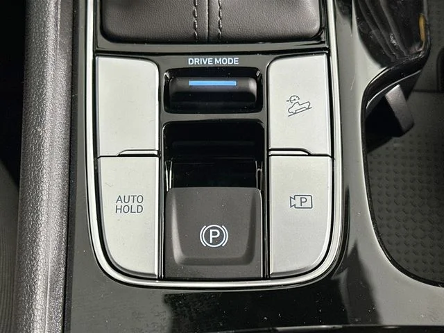 New 2026 Blue Hyundai SE image 19