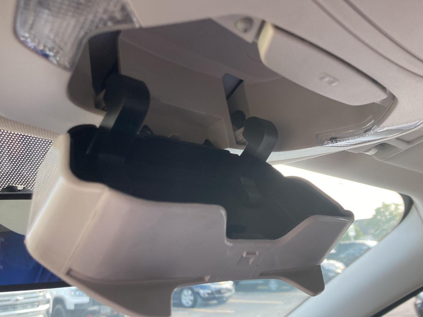 Used 2019 Magnetic Ford SE image 19