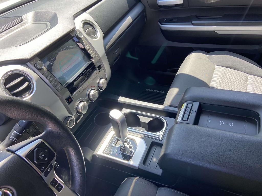 Used 2021 Silver Toyota SR5 image 26