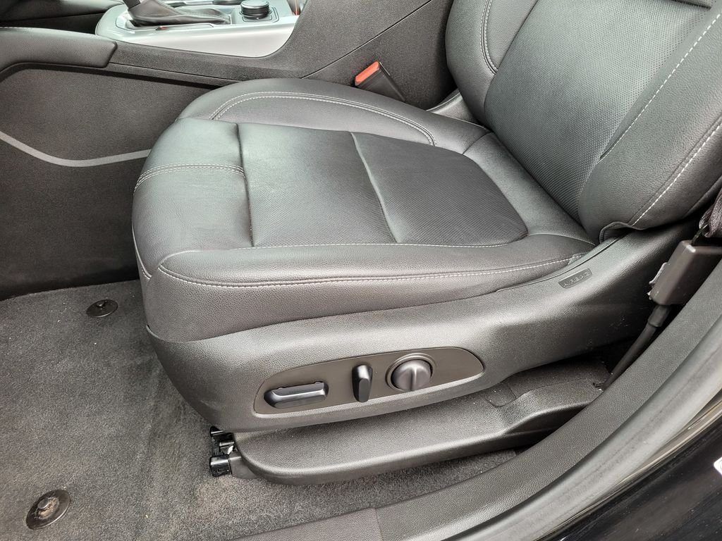 Used 2023 Black Chevrolet LT image 16