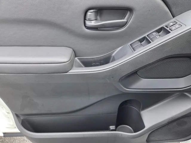 New 2026 Glacier White Nissan Crew Cab S image 20