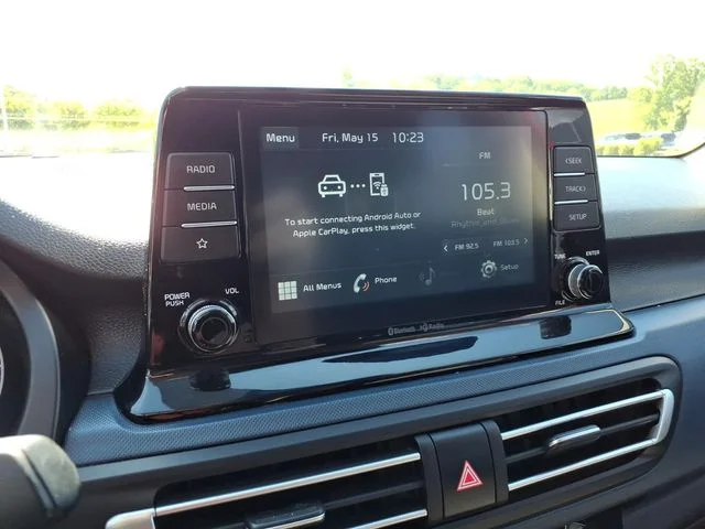 Used 2021 Orange Kia S image 25